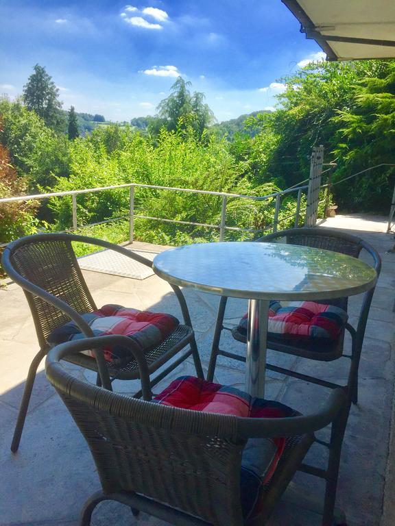 Mainzimmer Business Appartment - Monteurwohnung Mit Burgblick Вертхайм Екстериор снимка